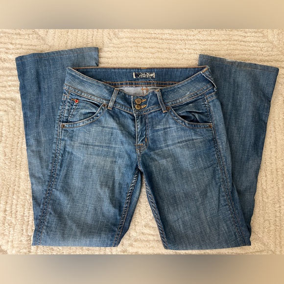 Hudson Jeans - Picture 3 of 6